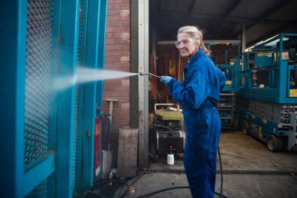 Best Commercial Building Pressure Washing  in Hudson Falls, NY